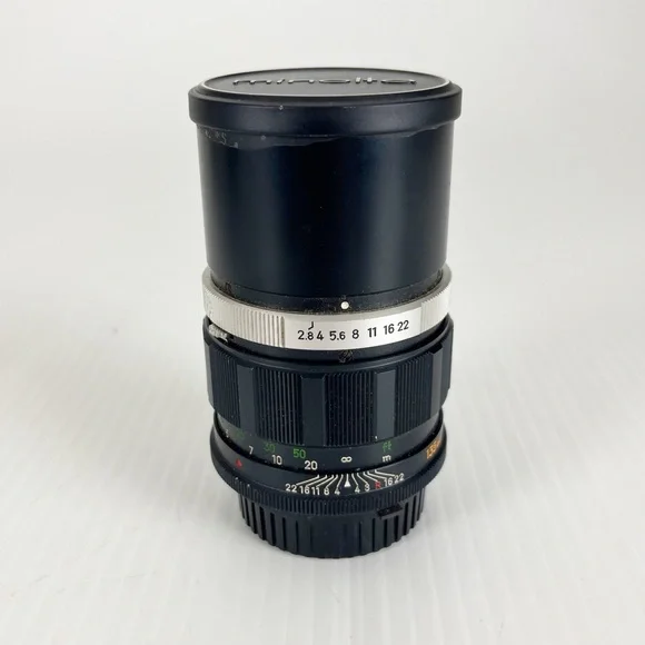 Minolta MC Rokkor-PF 1:2.8 135mm Camera Lens with Cap & Case